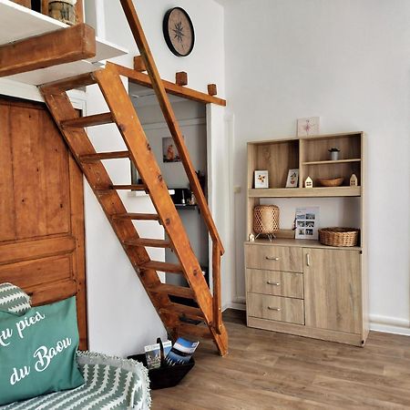 Au Pied Du Baou Apartman Saint-Chamas Kültér fotó