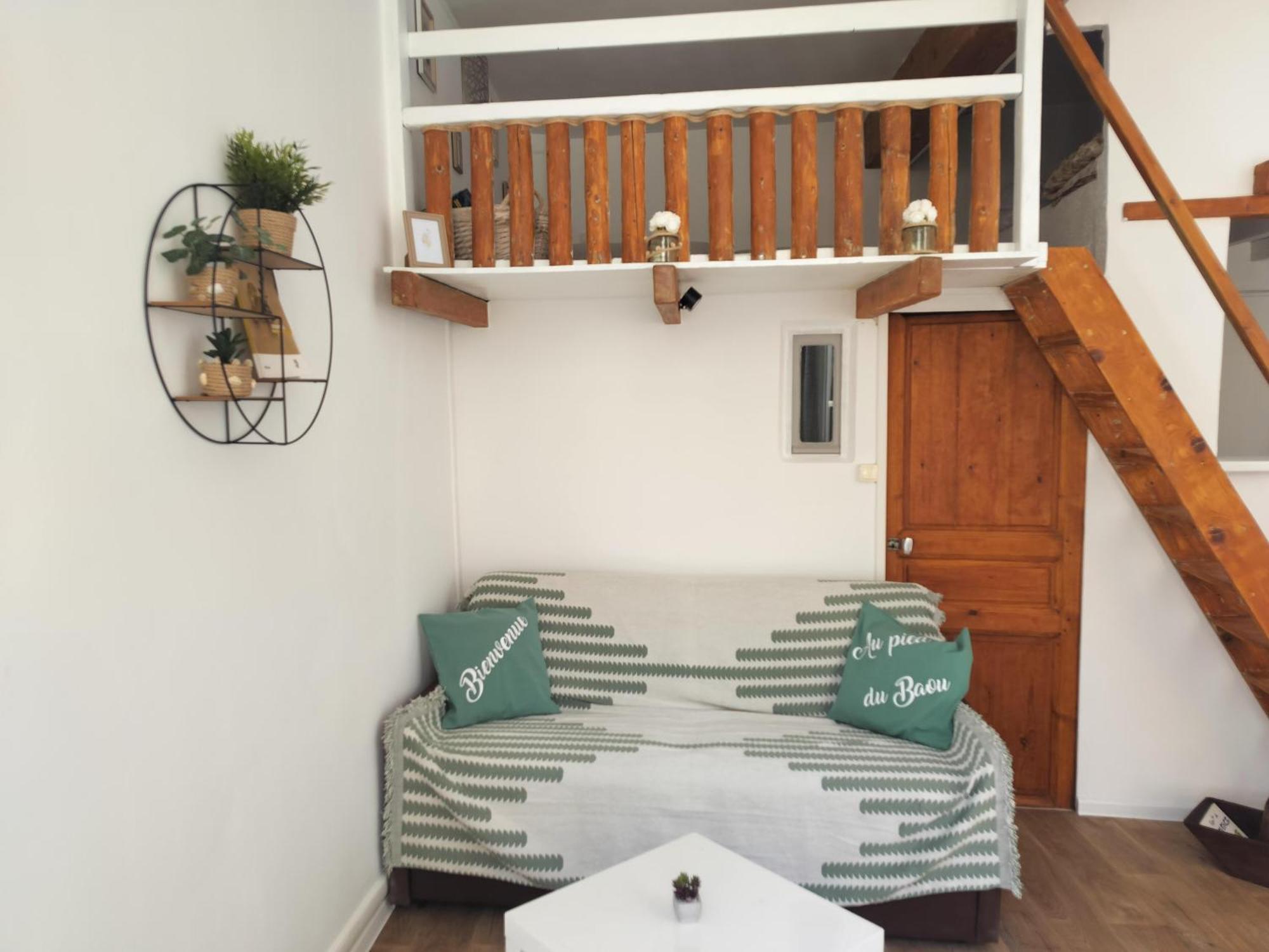 Au Pied Du Baou Apartman Saint-Chamas Kültér fotó